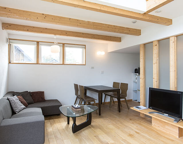 Sekka Ni 2 - Living and dining area